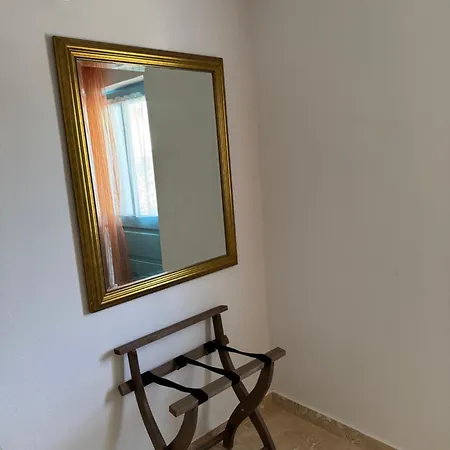 Casuta Cu Cactusi بيت ضيافة دووا مايْ
