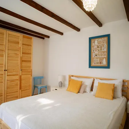 Guest house Casuta Cu Cactusi 2 Mai