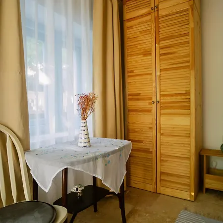 Guest house Casuta Cu Cactusi *